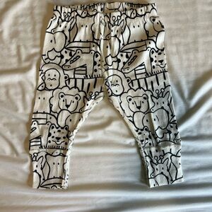 Hanna Andersson animal print joggers